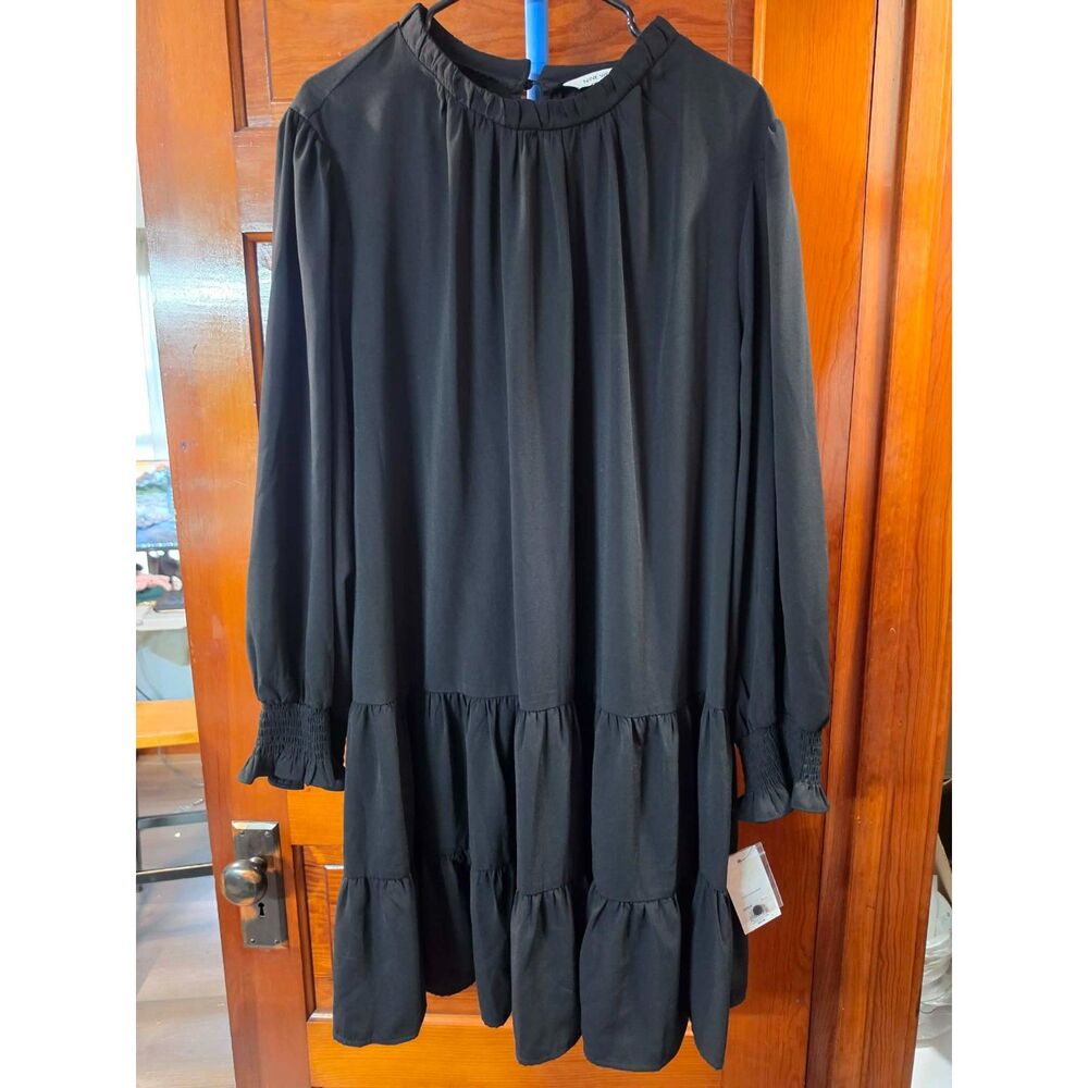 NWT Nine West Women’s Plus 3X Black Tiered Long Sleeve Ruffle Dress
